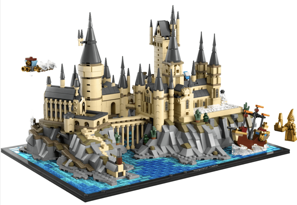 Hogwarts Castle And Grounds Set Released - The Brick Stand